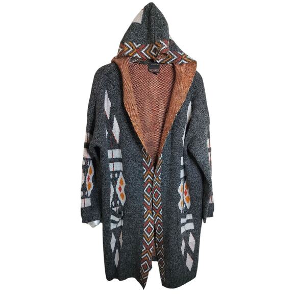 Shyanne Gray and Brown Hooded Cardigan - Picture 2 of 9